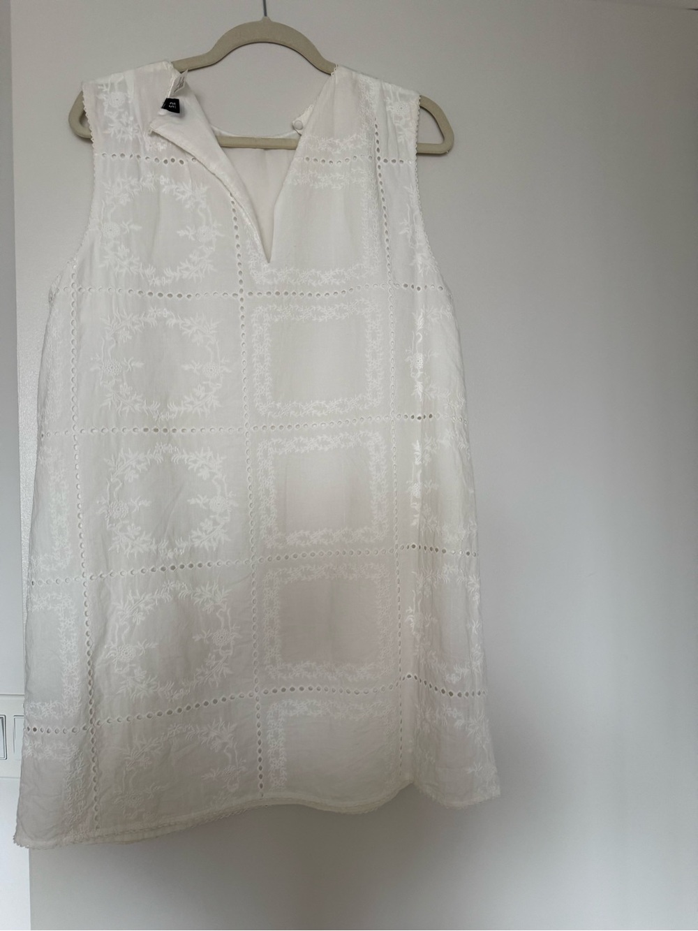 Sleeveless White Embroidered V-Neck Dress